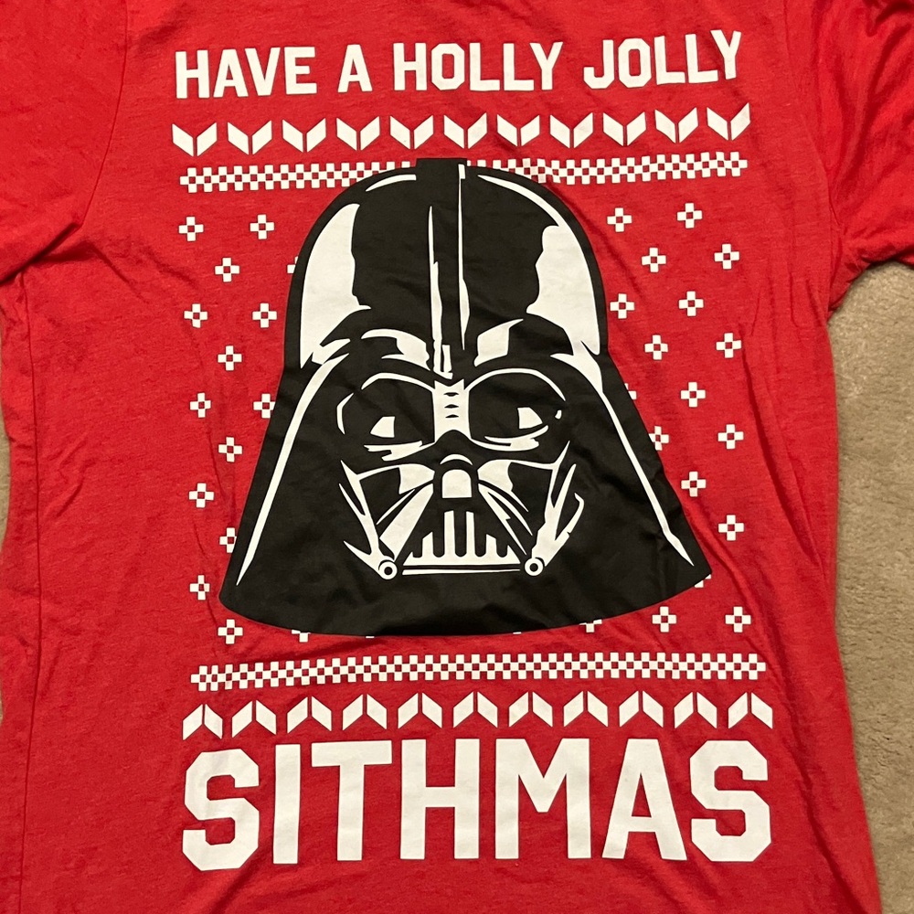 Star Wars Red Sithmas Holiday T-Shirt - Picture 2 of 4
